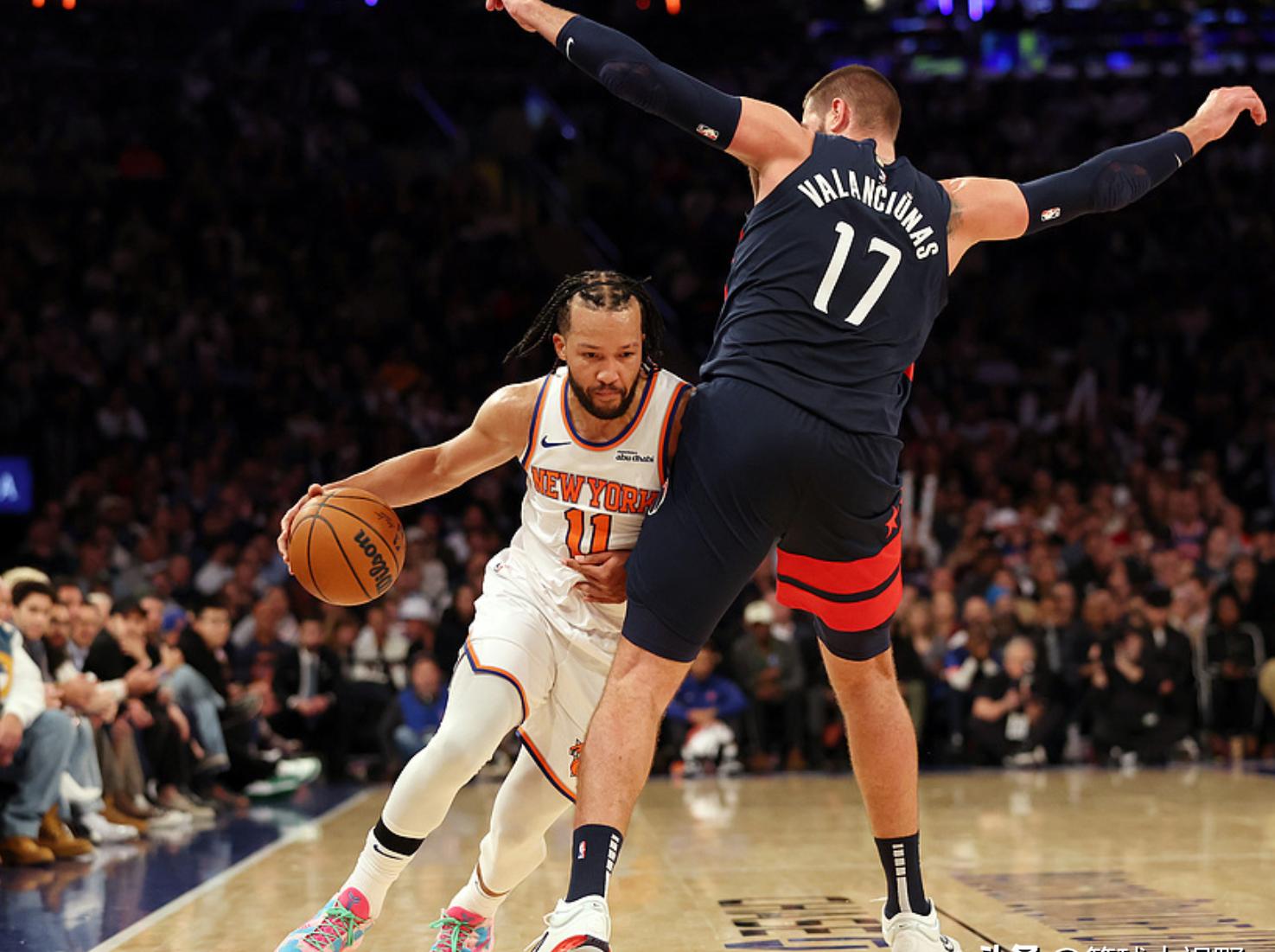 最后时刻NBA常规赛传出新动向，印第安纳步行者绝杀压哨，高层表态：球迷炸锅，资深球员宣示担当的简单介绍-开云