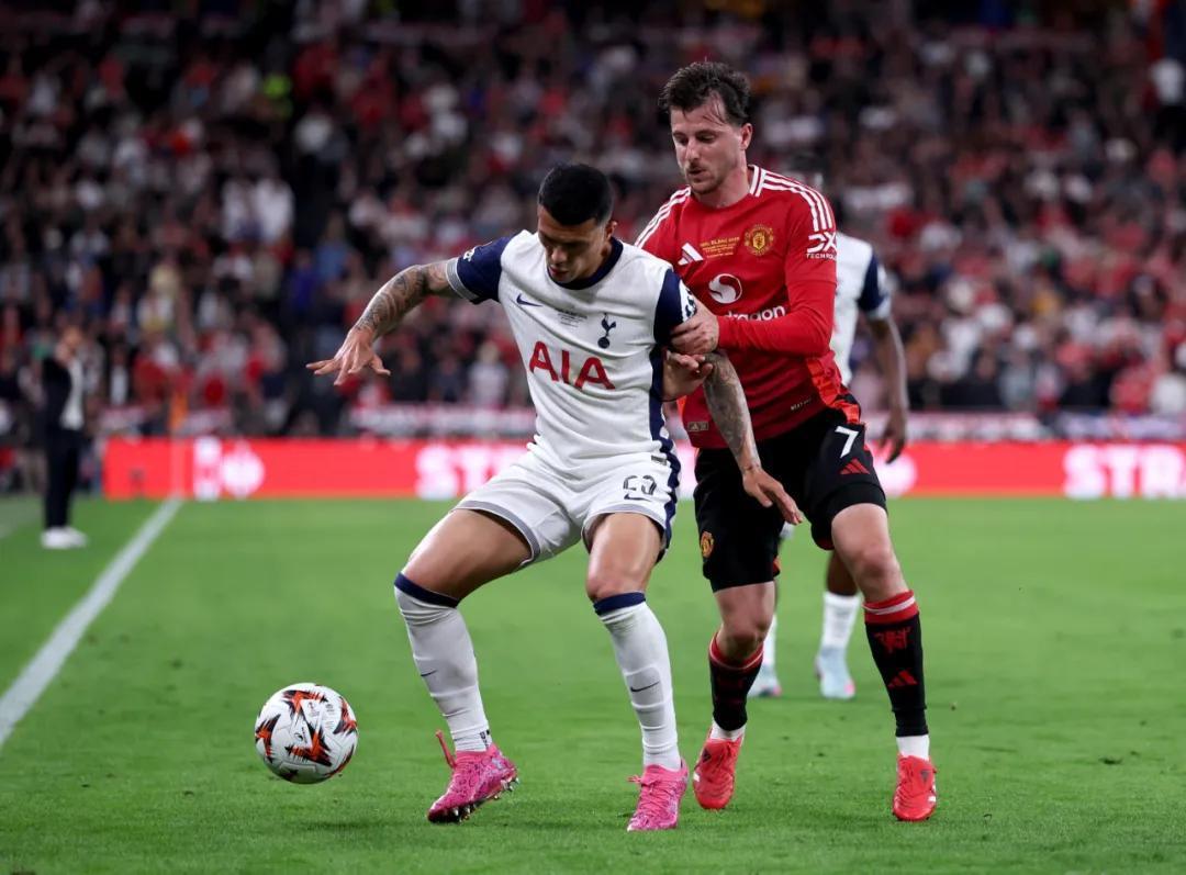 关于曼联迎意甲关键赛，冲刺阶段篮板制胜，球迷炸锅，赛程密集仍需轮换的信息-kaiyun体育平台